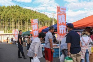 7月19日 さんさん朝市賑わい