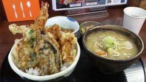 志のやの絶品『天丼セット』！