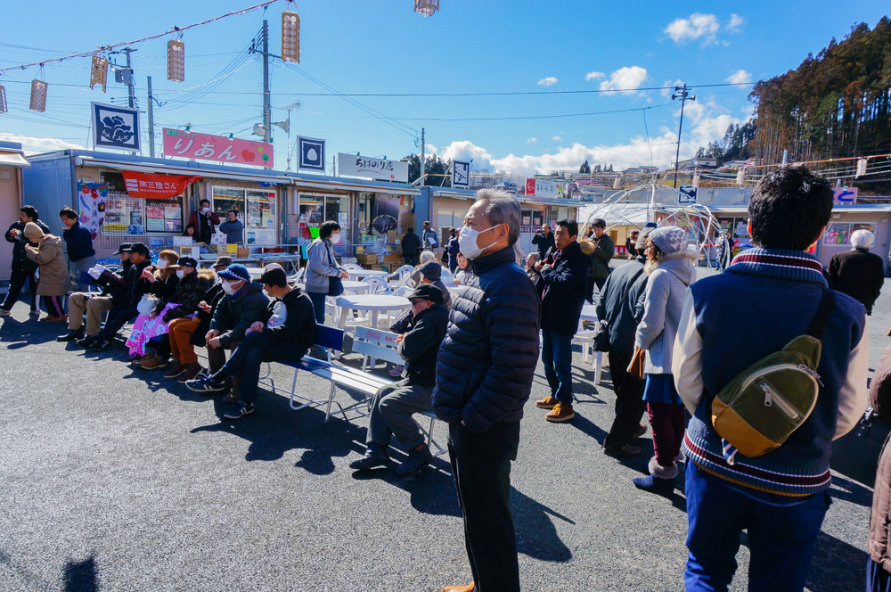 「さんさん商店街4周年記念イベント」21日の模様