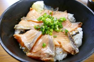 弁慶鮨の試作品！『銀治郎の炙り丼』！