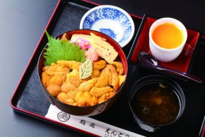 今週のイチ丼！「鮨処 えんどう」のキラキラうに丼