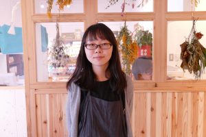 さんさん商店街の雑貨＆新聞が読めるカフェ『NEWS STAND SATAKE』！