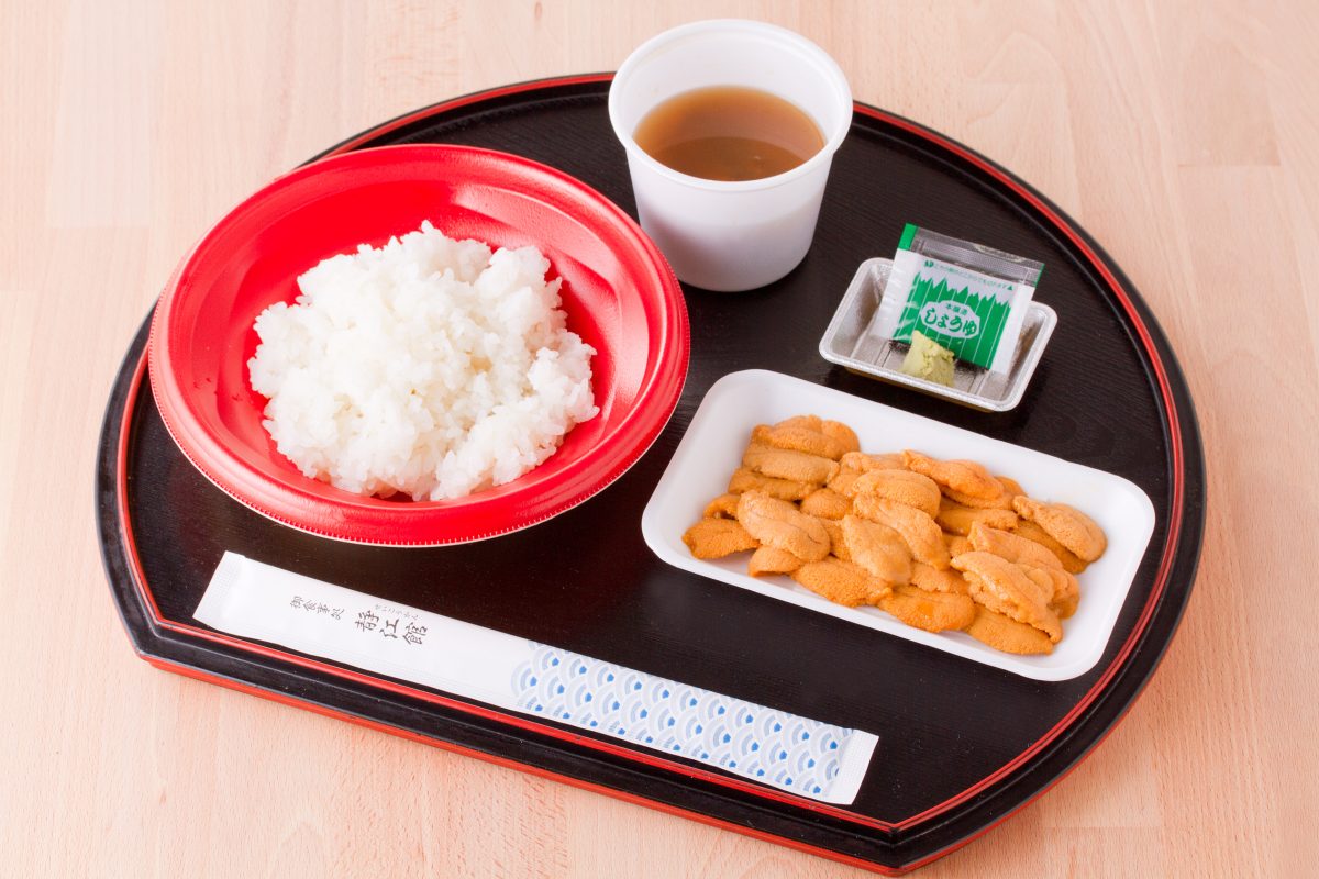 今週のイチ丼！うにの鮮度抜群！『山内鮮魚店』のキラキラうに丼！