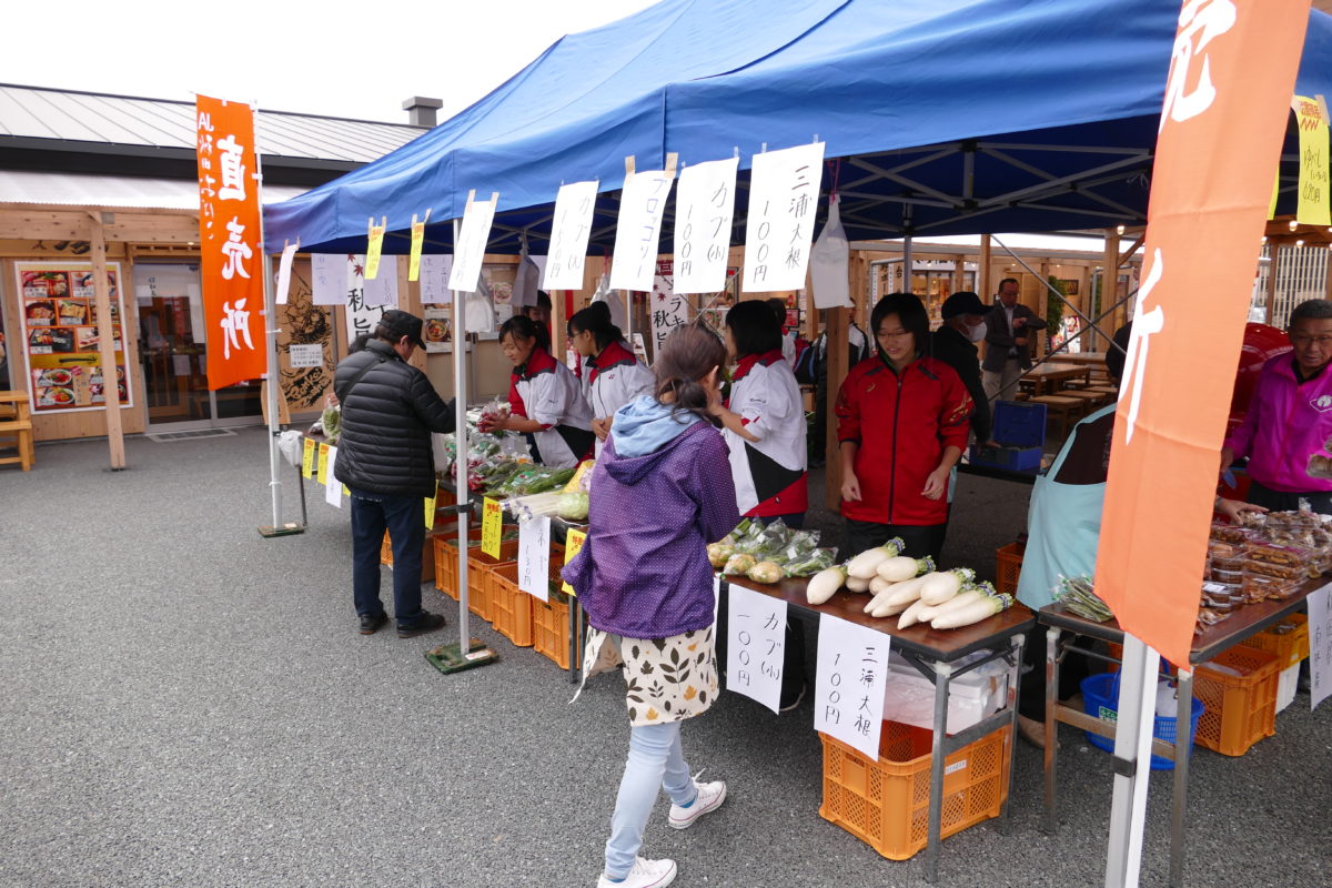今週１０月１８日（木）秋田県大仙市南外地域の「新鮮野菜販売会」を開催！