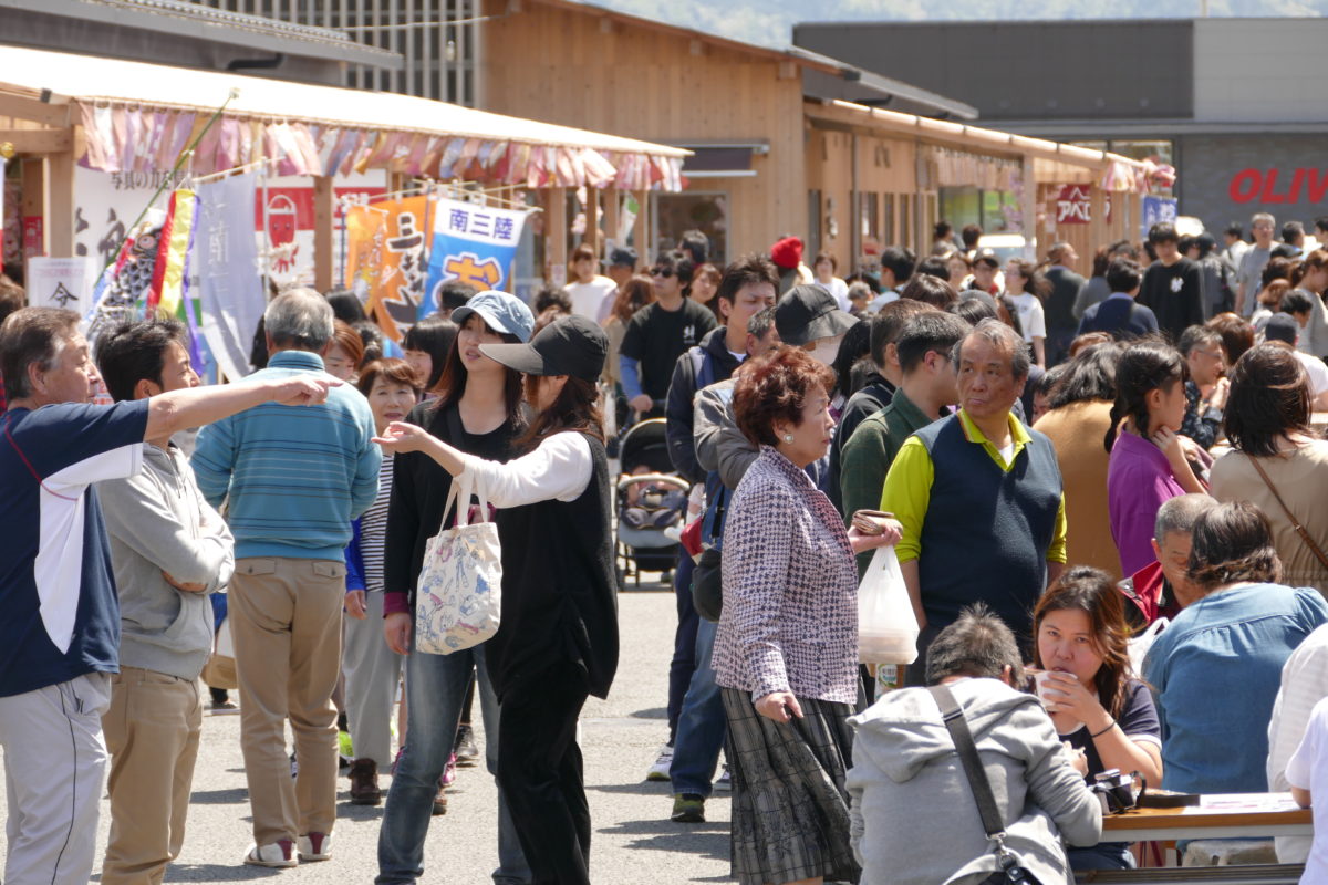 本日５月３日（金）の様子と明日５月４日（土）のイベントについて！