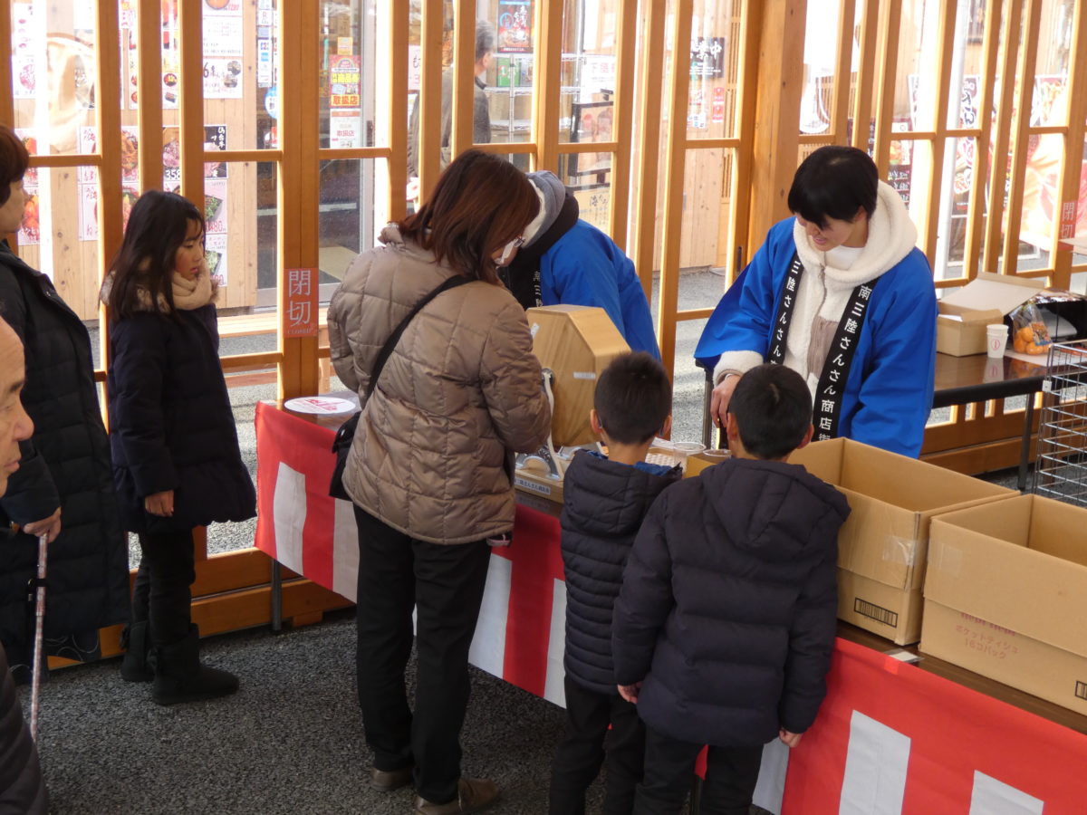 令和最初の年末ガラポン抽選会１日目の様子！