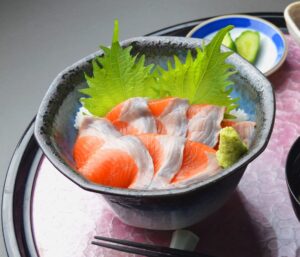 【南三陸サーモンフェア🐟】食楽しお彩の「サーモン丼」をご紹介します！